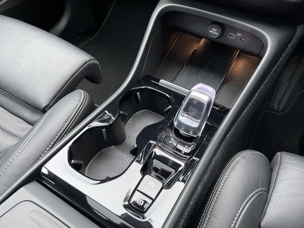 Used Volvo XC40 2022 for sale - 76264364: Photo 13