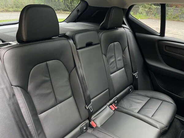 Used Volvo XC40 2022 for sale - 76264364: Photo 16