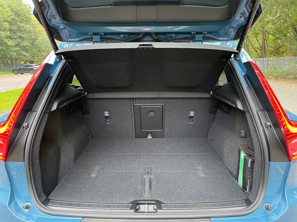 Used Volvo XC40 2022 for sale - 76264364: Photo 17