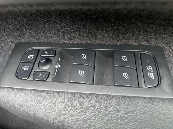 Used Volvo XC40 2022 for sale - 76264364: Photo 21