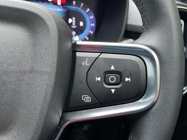 Used Volvo XC40 2022 for sale - 76264364: Photo 26