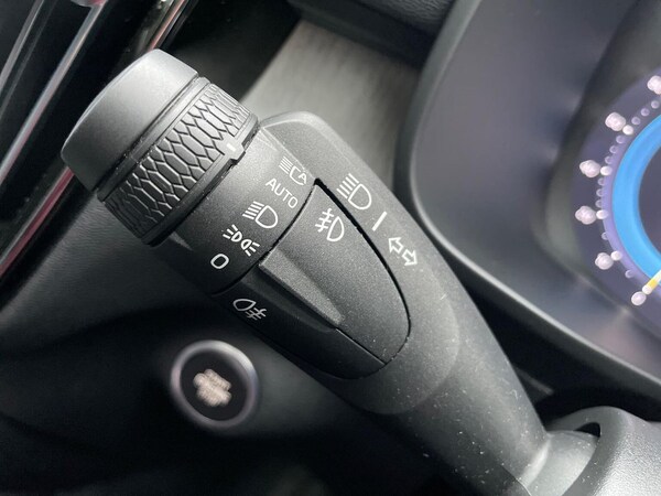 Used Volvo XC40 2022 for sale - 76264364: Photo 29