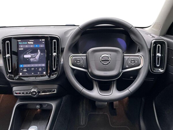 Used Volvo XC40 2022 for sale - 76264364: Photo 9