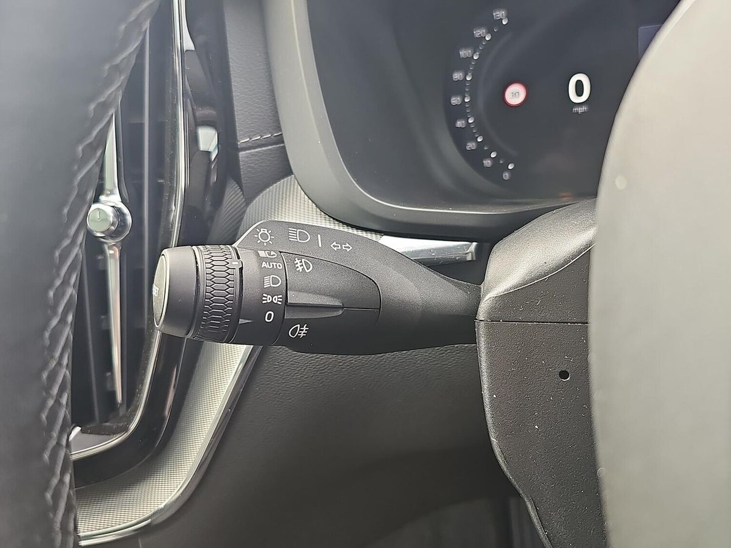 Used Volvo XC60 2025 for sale - 78191377: Photo 30