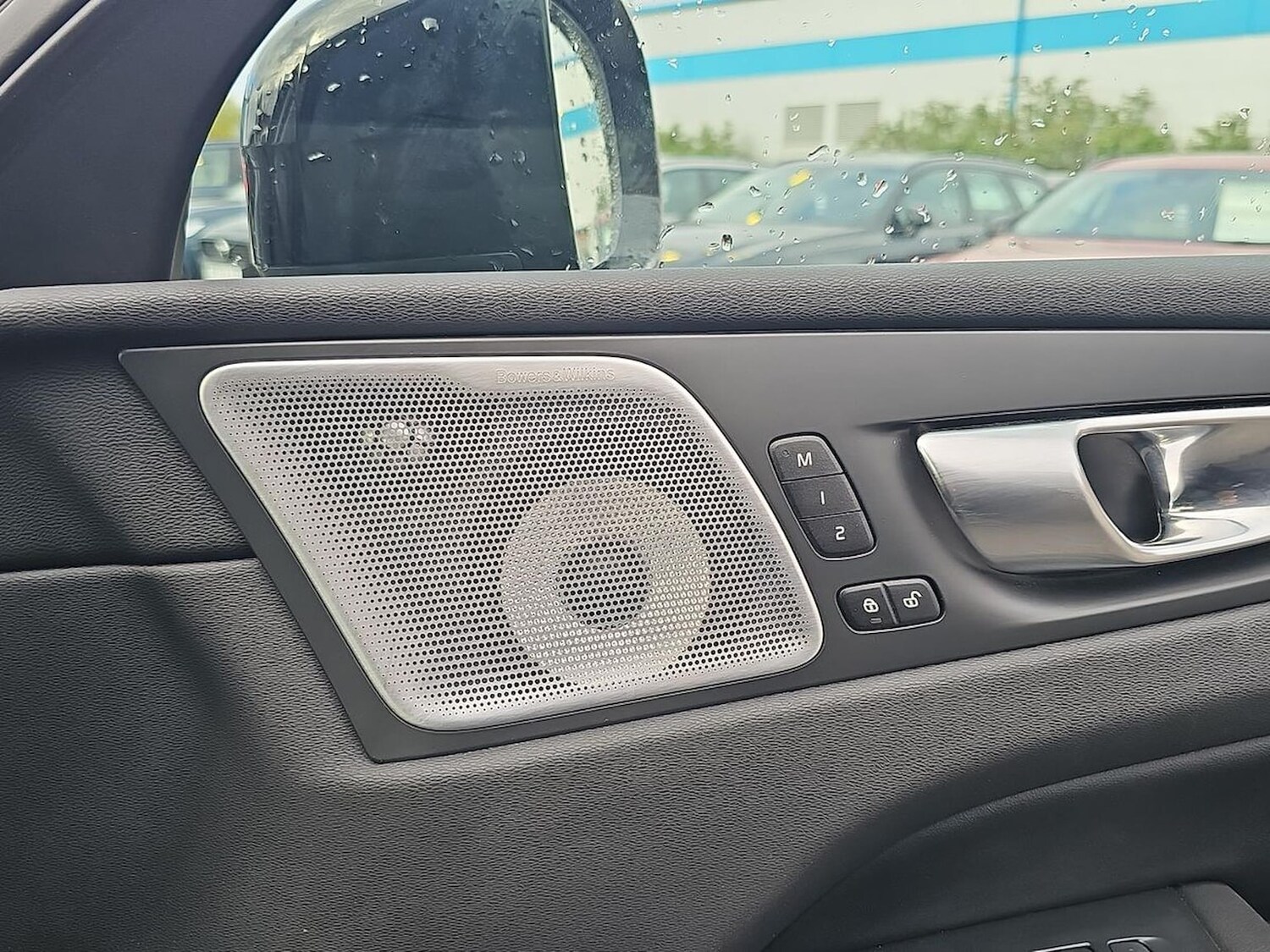 Used Volvo XC60 2025 for sale - 78191377: Photo 32