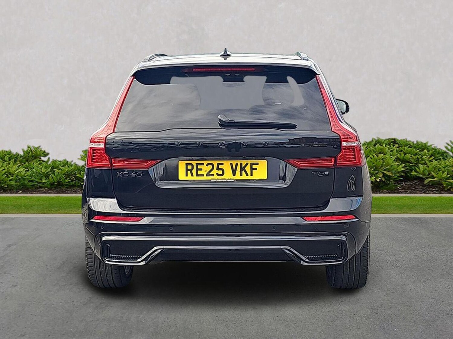 Used Volvo XC60 2025 for sale - 78191377: Photo 6