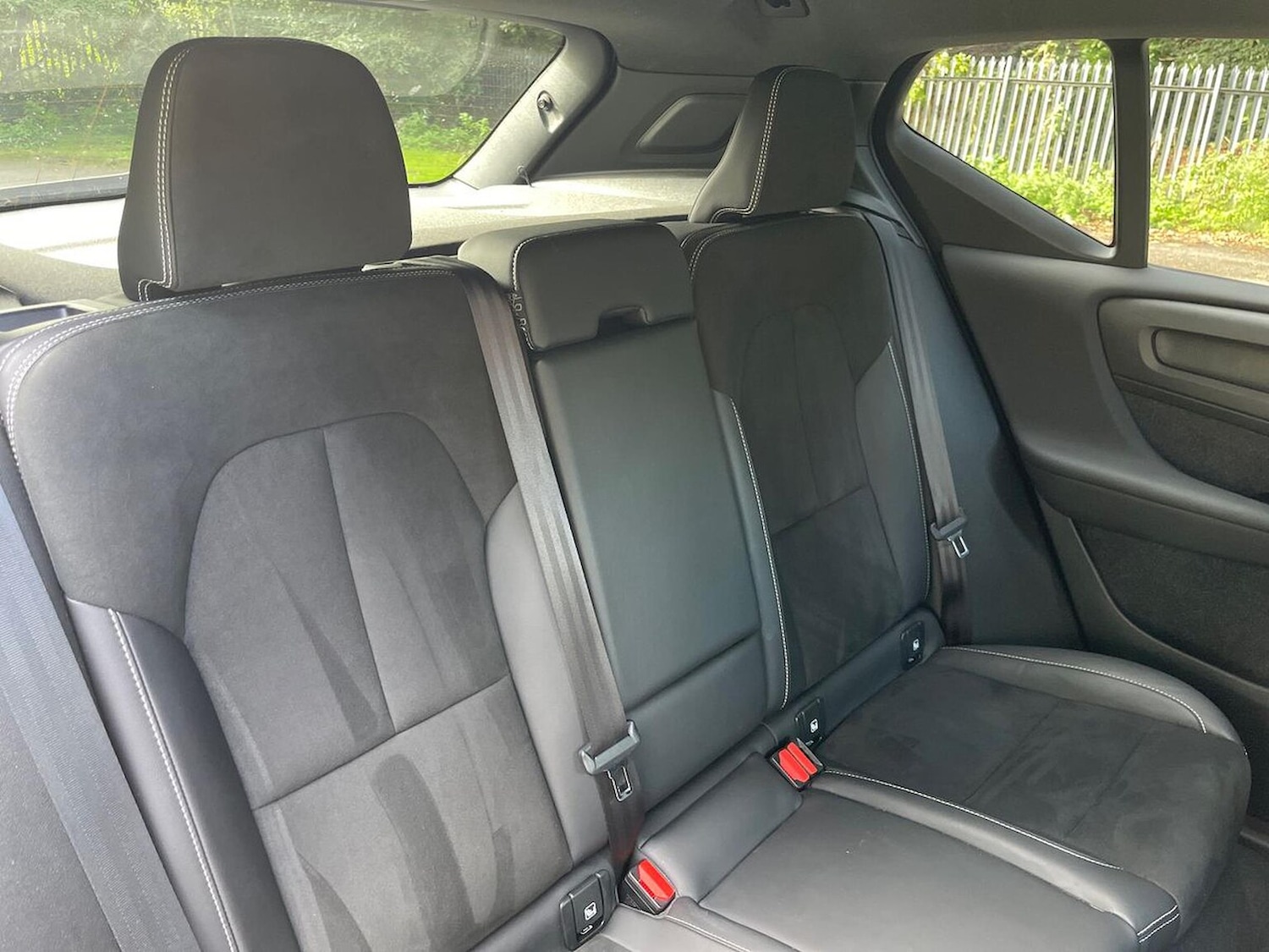 Used Volvo XC40 2022 for sale - 76830703: Photo 16