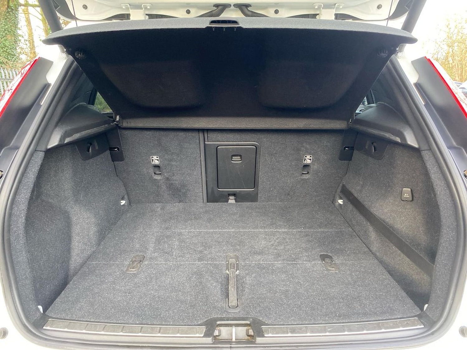 Used Volvo XC40 2019 for sale - 76941822: Photo 17