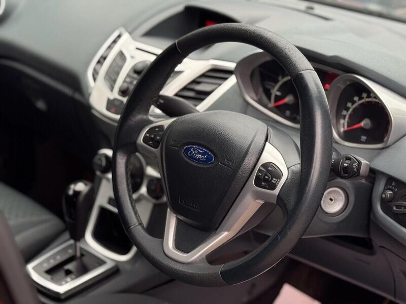 Used Ford Fiesta 2009 for sale - 77149416: Photo 2