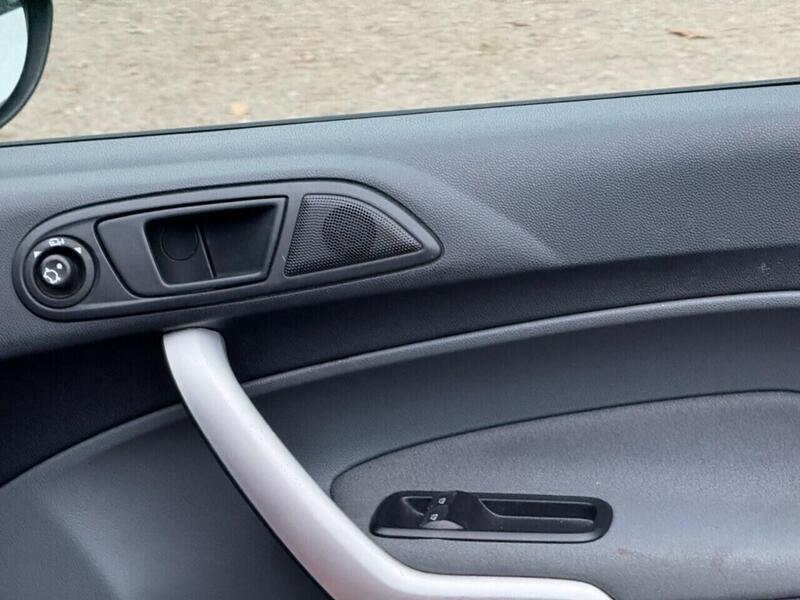 Used Ford Fiesta 2009 for sale - 77149416: Photo 35