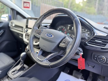 Used Ford Fiesta 2017 for sale - 78091920: Photo