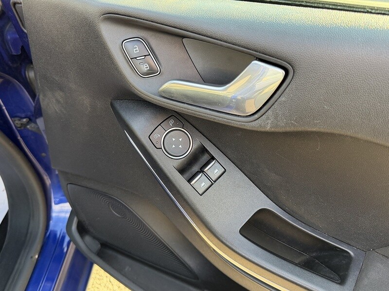 Used Ford Fiesta for sale - 78091920: Photo 69