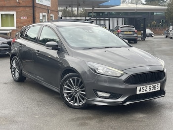 Used Ford Focus 2017 for sale - 77501080: Photo
