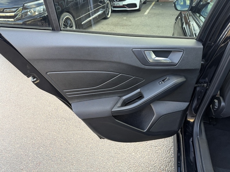 Used Ford Focus 2019 for sale - 77276903: Photo 16