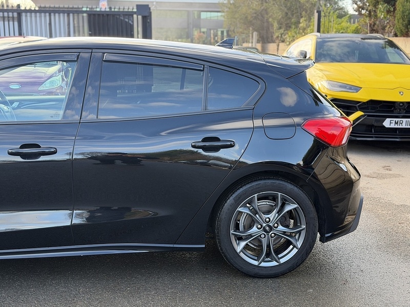 Used Ford Focus 2019 for sale - 77276903: Photo 9
