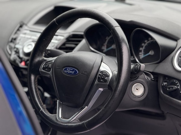 Used Ford Fiesta 2017 for sale - 76267399: Photo 34