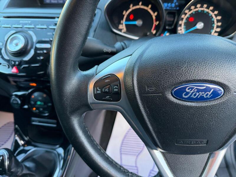 Used Ford Fiesta 2013 for sale - 77149266: Photo 33