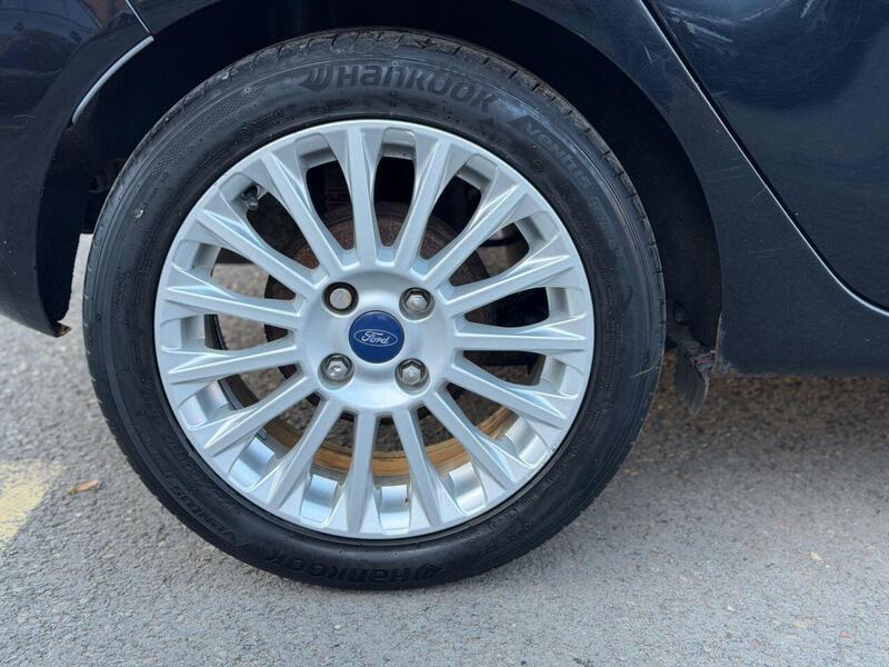 Used Ford Fiesta 2013 for sale - 77149266: Photo 40