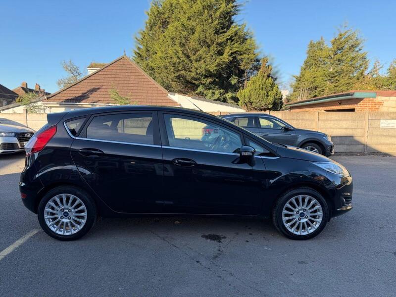 Used Ford Fiesta 2013 for sale - 77149266: Photo 5
