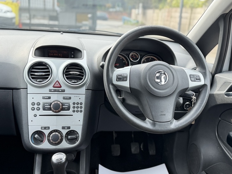 Used Vauxhall Corsa 2012 for sale - 77980795: Photo 11