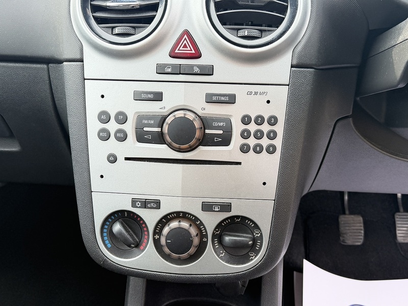 Used Vauxhall Corsa 2012 for sale - 77980795: Photo 36