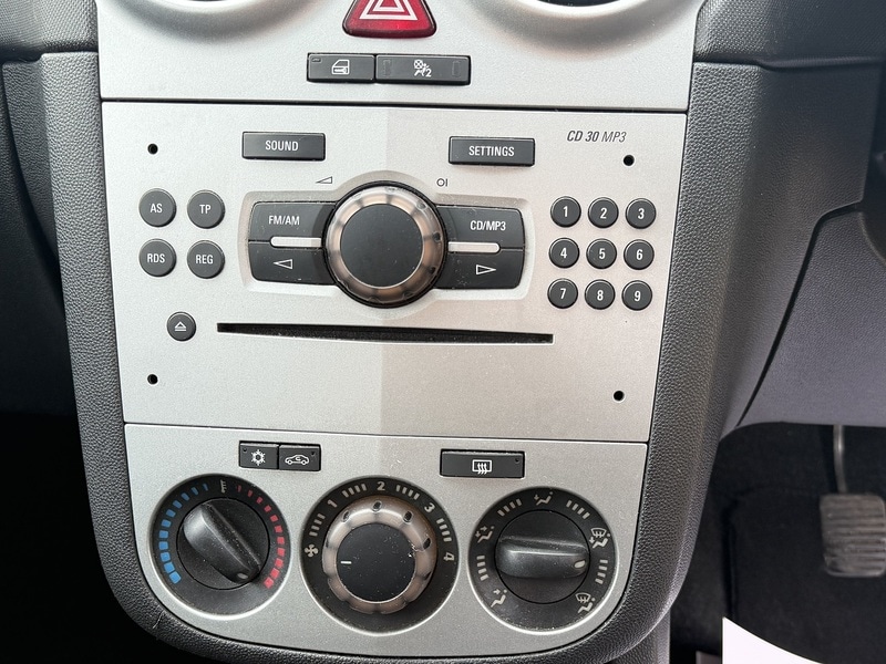 Used Vauxhall Corsa 2012 for sale - 77980795: Photo 37