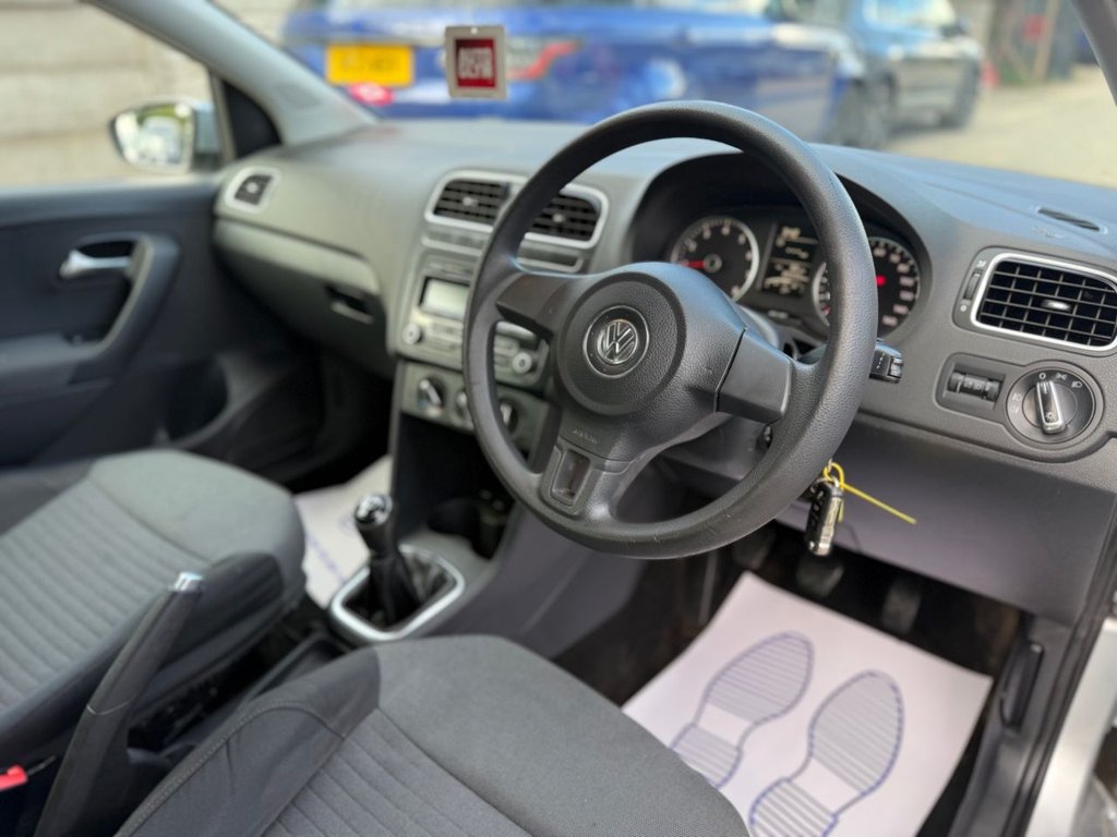 Used Volkswagen Polo 2013 for sale - 76256143: Photo 28