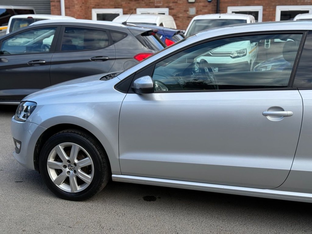 Used Volkswagen Polo 2013 for sale - 76256143: Photo 9