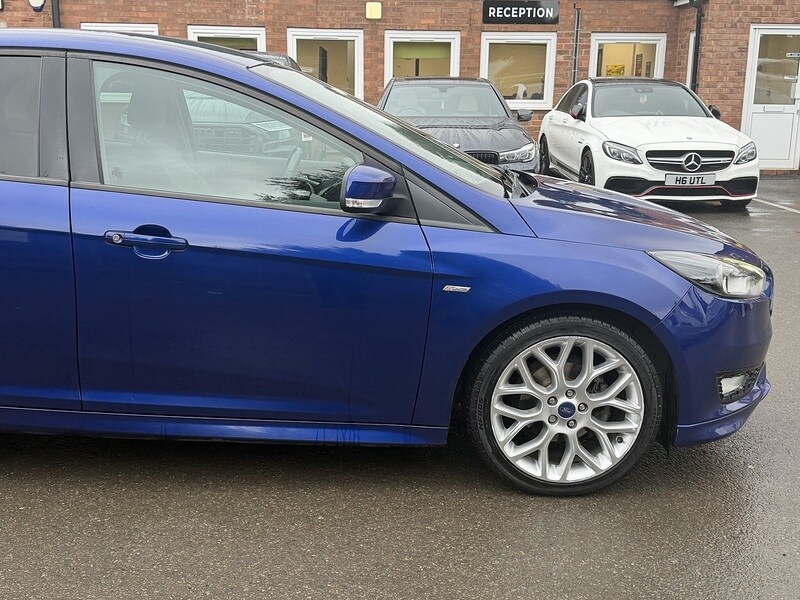 Used Ford Focus 2017 for sale - 77712850: Photo 14