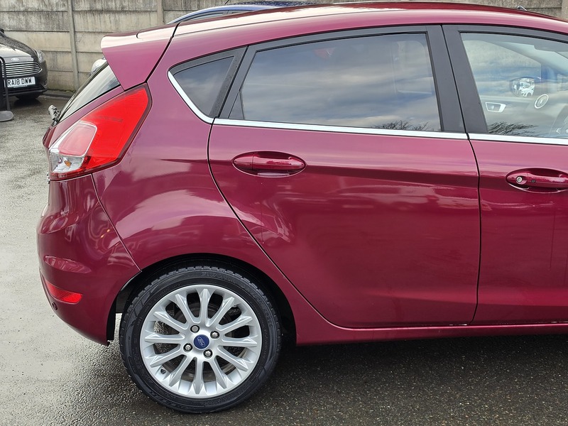 Used Ford Fiesta 2014 for sale - 77915305: Photo 13