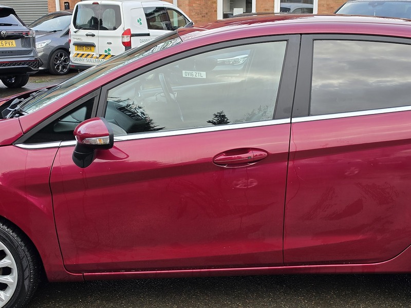 Used Ford Fiesta 2014 for sale - 77915305: Photo 25