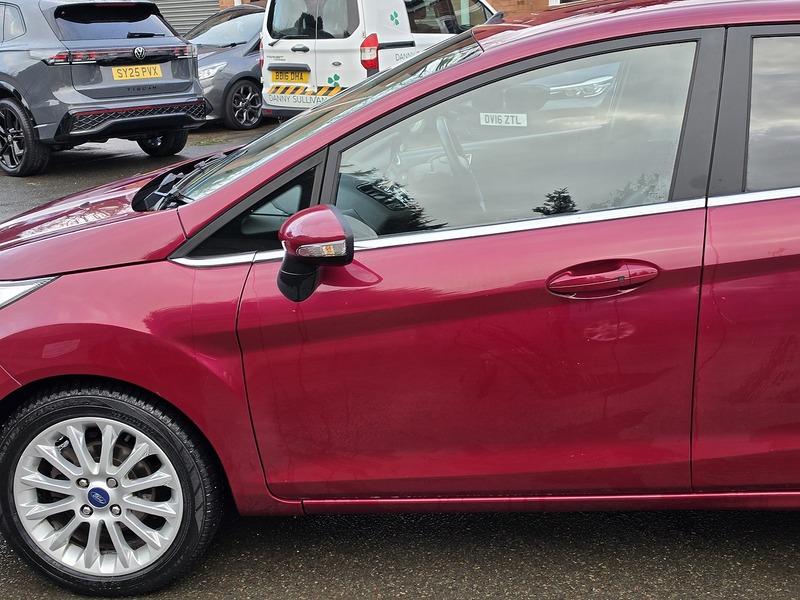 Used Ford Fiesta 2014 for sale - 77915305: Photo 27