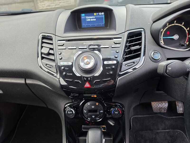 Used Ford Fiesta 2014 for sale - 77915305: Photo 45