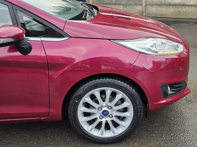 Used Ford Fiesta 2014 for sale - 77915305: Photo 9