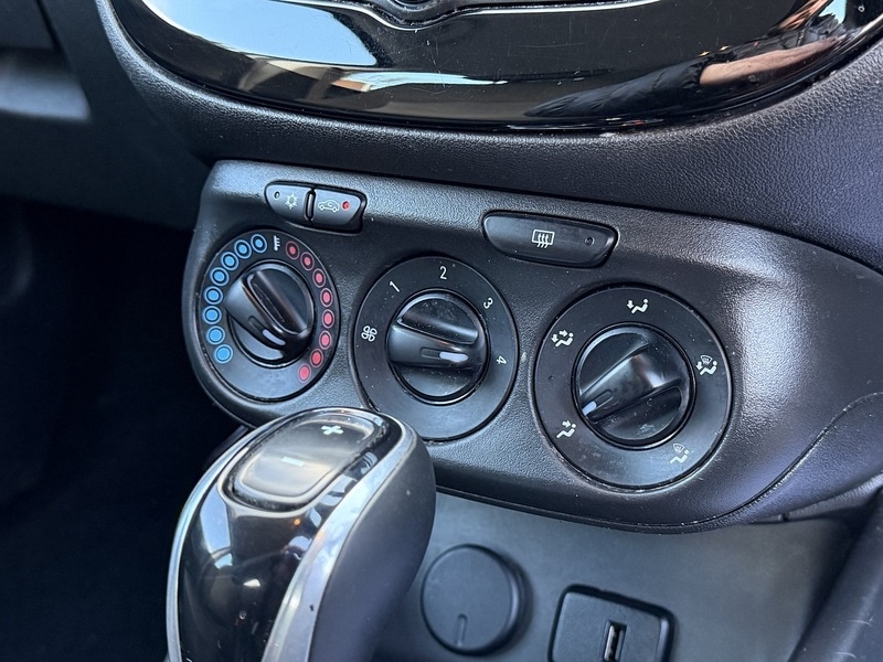 Used Vauxhall Corsa 2017 for sale - 77889190: Photo 50