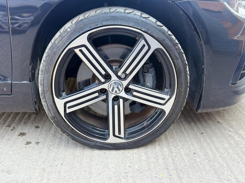 Used Volkswagen Scirocco 2015 for sale - 77149389: Photo 28