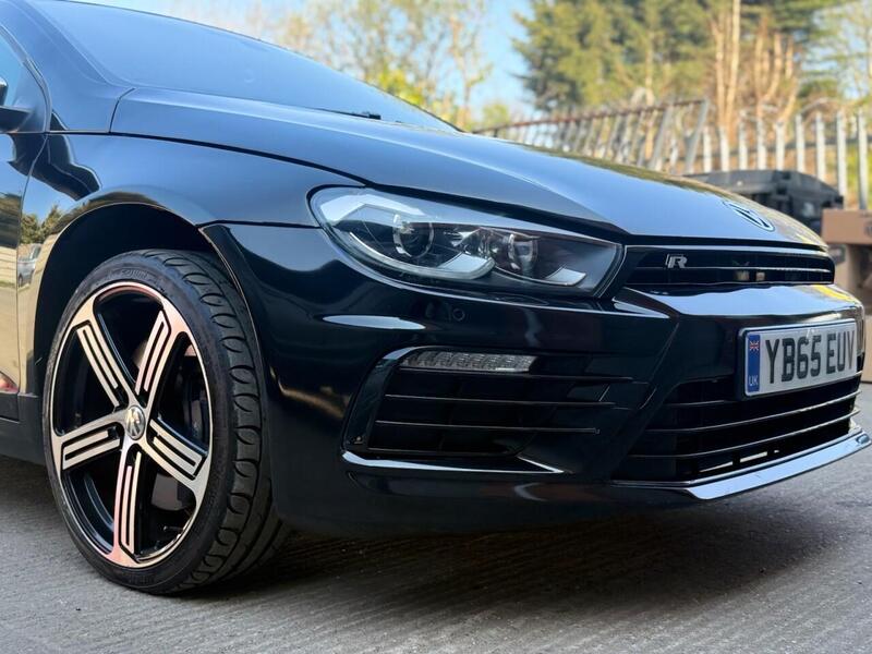 Used Volkswagen Scirocco 2015 for sale - 77149389: Photo 9