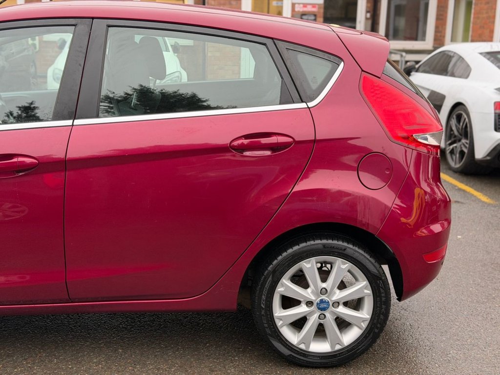 Used Ford Fiesta 2010 for sale - 77007691: Photo 10