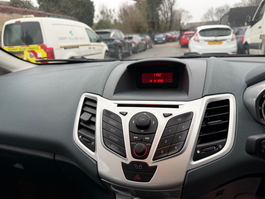 Used Ford Fiesta 2010 for sale - 77007691: Photo 24