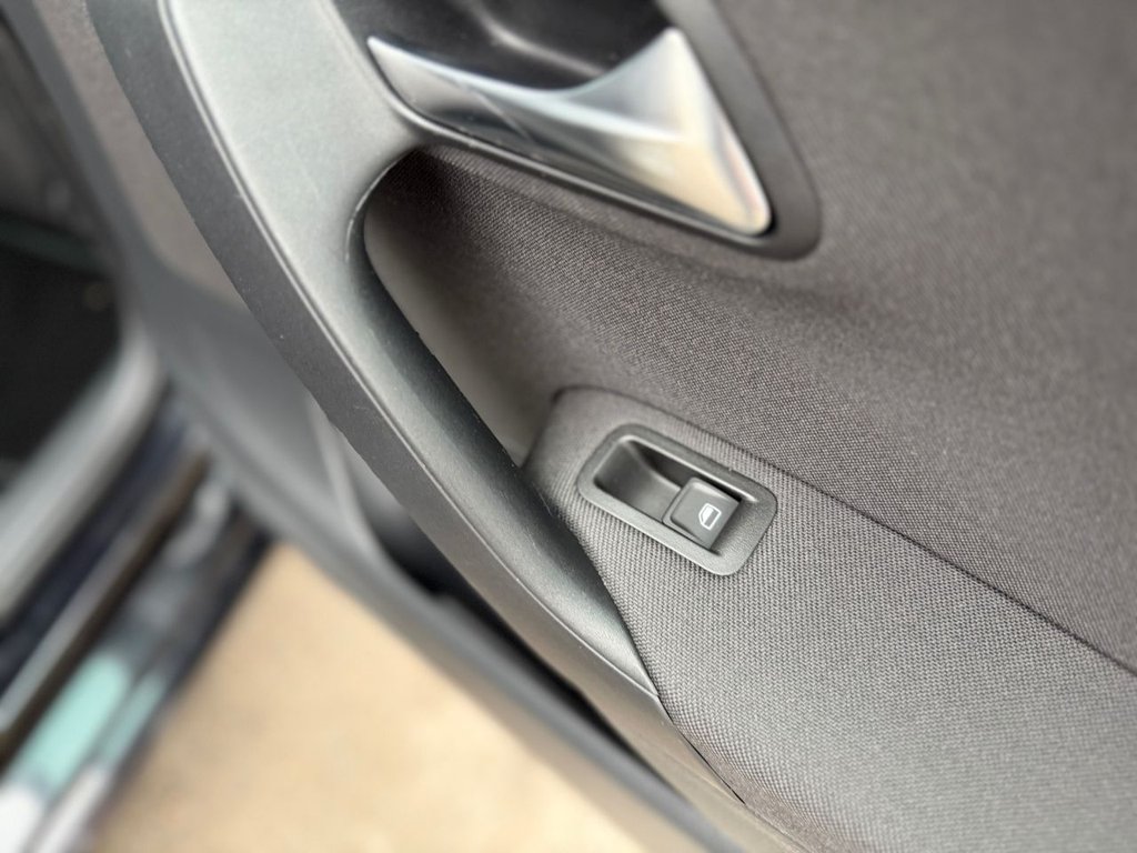 Used Volkswagen Polo 2017 for sale - 76417758: Photo 17