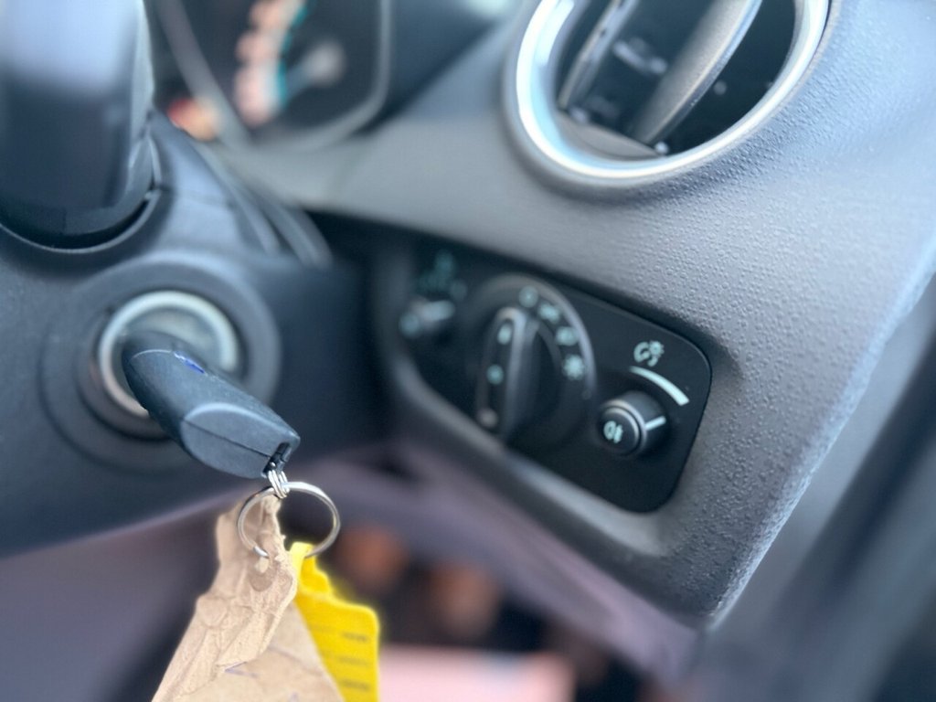 Used Ford Fiesta 2017 for sale - 76631651: Photo 30