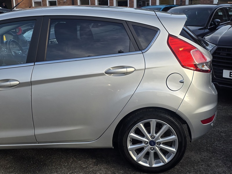 Used Ford Fiesta 2015 for sale - 77264047: Photo 19