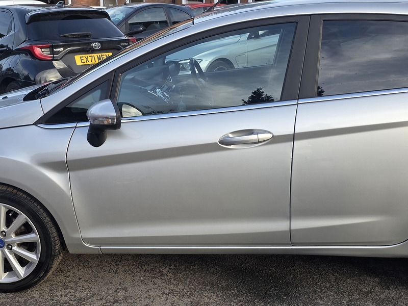 Used Ford Fiesta 2015 for sale - 77264047: Photo 23