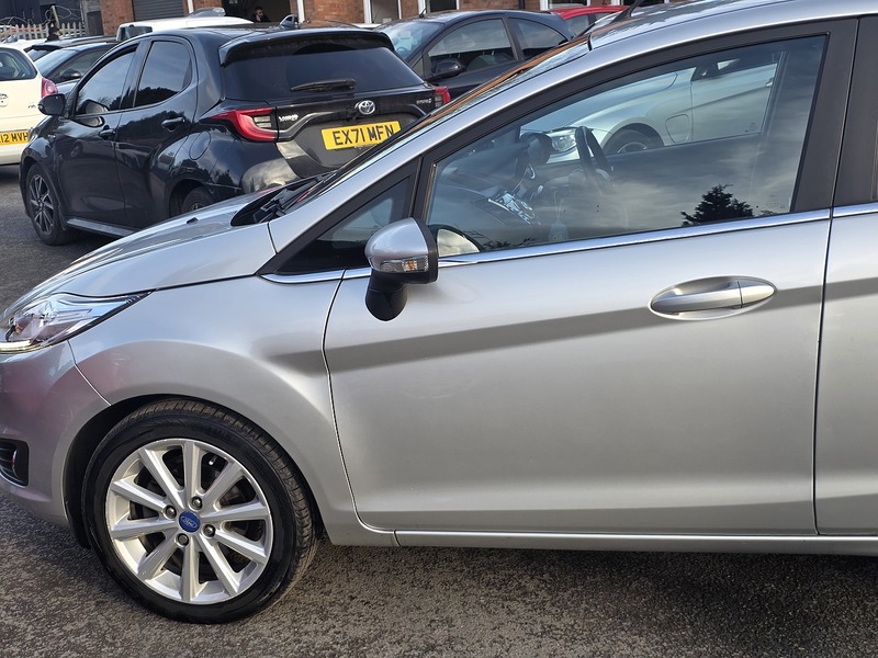 Used Ford Fiesta 2015 for sale - 77264047: Photo 24