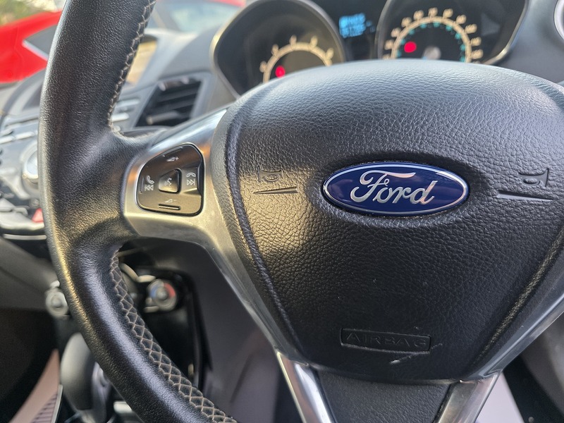 Used Ford Fiesta 2015 for sale - 77264047: Photo 38