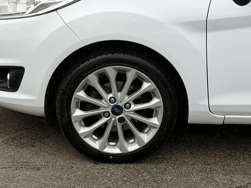 Used Ford Fiesta 2015 for sale - 77643320: Photo 57