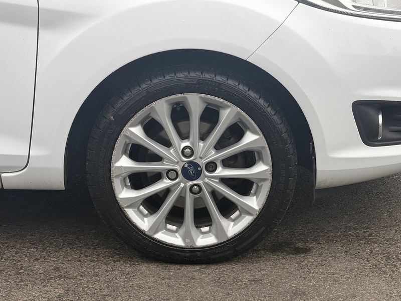 Used Ford Fiesta 2015 for sale - 77643320: Photo 59