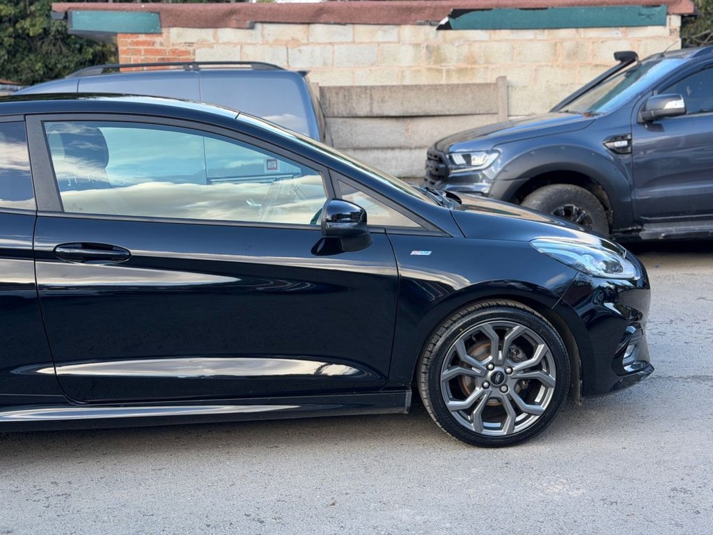 Used Ford Fiesta 2018 for sale - 76439117: Photo 15