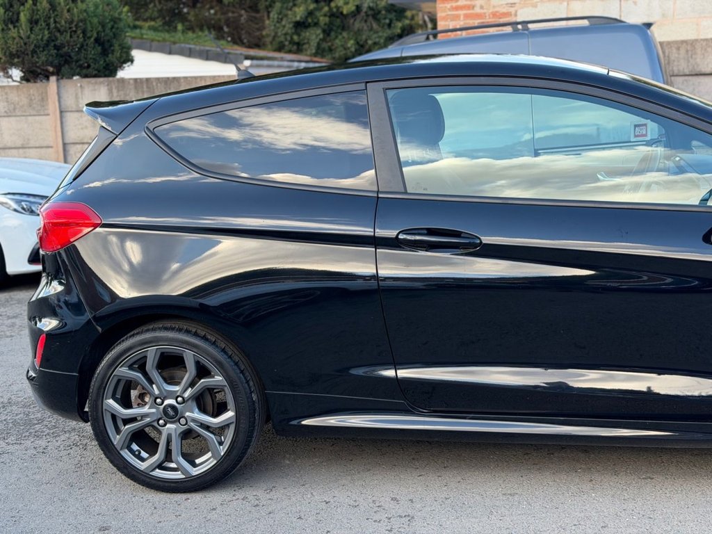 Used Ford Fiesta 2018 for sale - 76439117: Photo 16