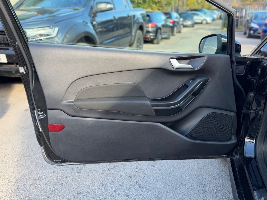 Used Ford Fiesta 2018 for sale - 76439117: Photo 25